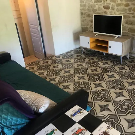 Figuier Et Vignes Holiday home